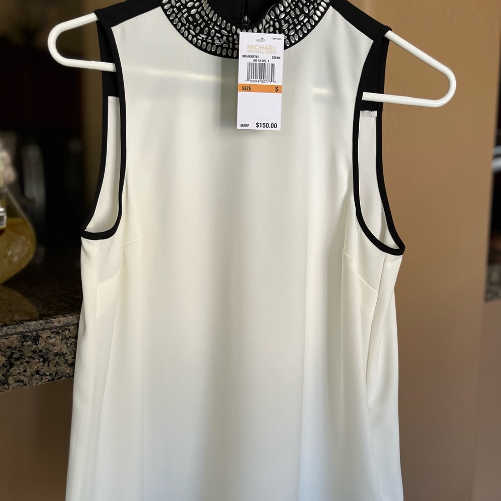 Michael Kors Cream Sleeveless Top with Black Accents